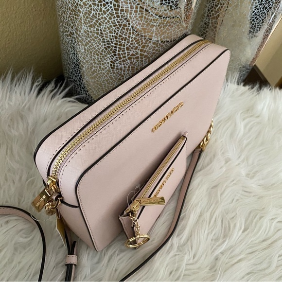 New Michael Kors jet set LG crossbody bag & coin pouch with ID wallet - Picture 4 of 16